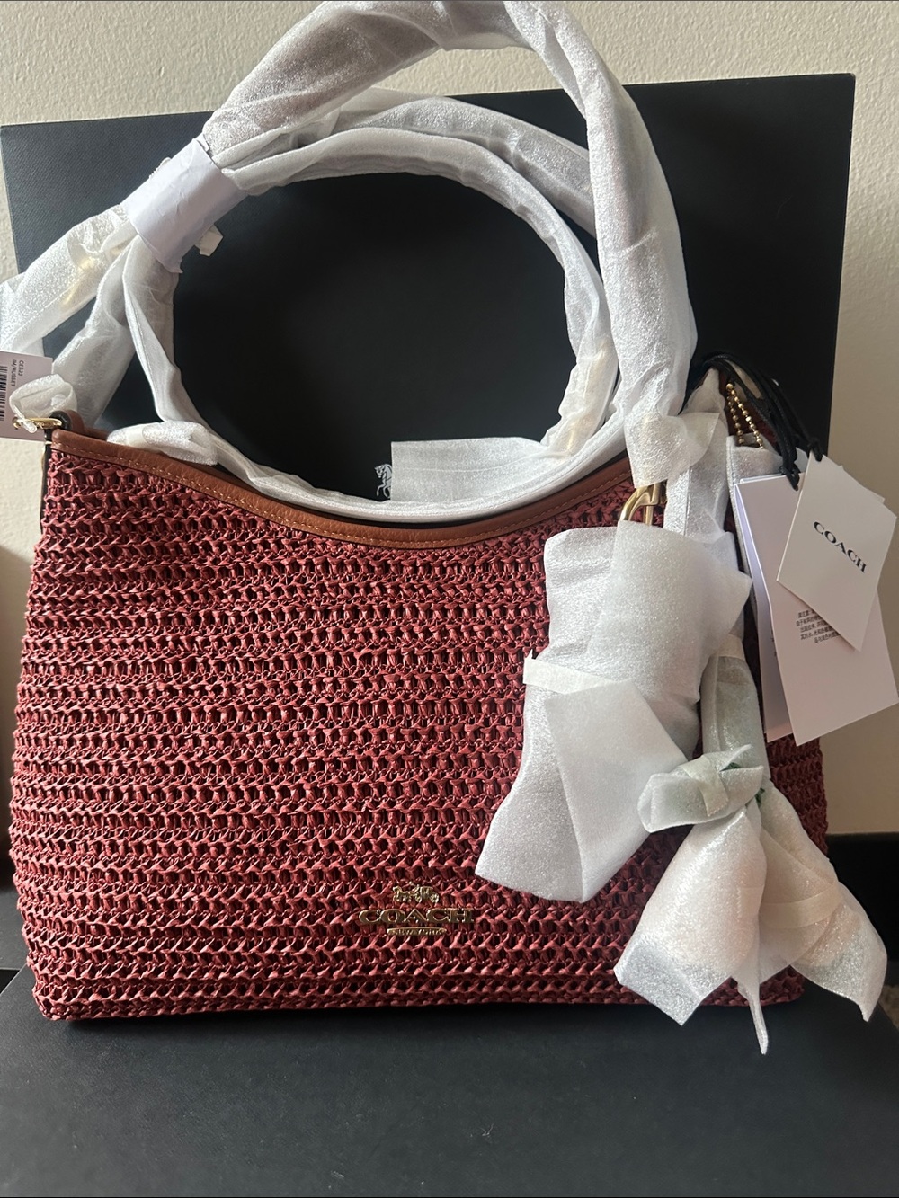 NWT Coach Laurel
Shoulder Bag With Charms CES23
Straw/Gold/Russet - Picture 2 of 9
